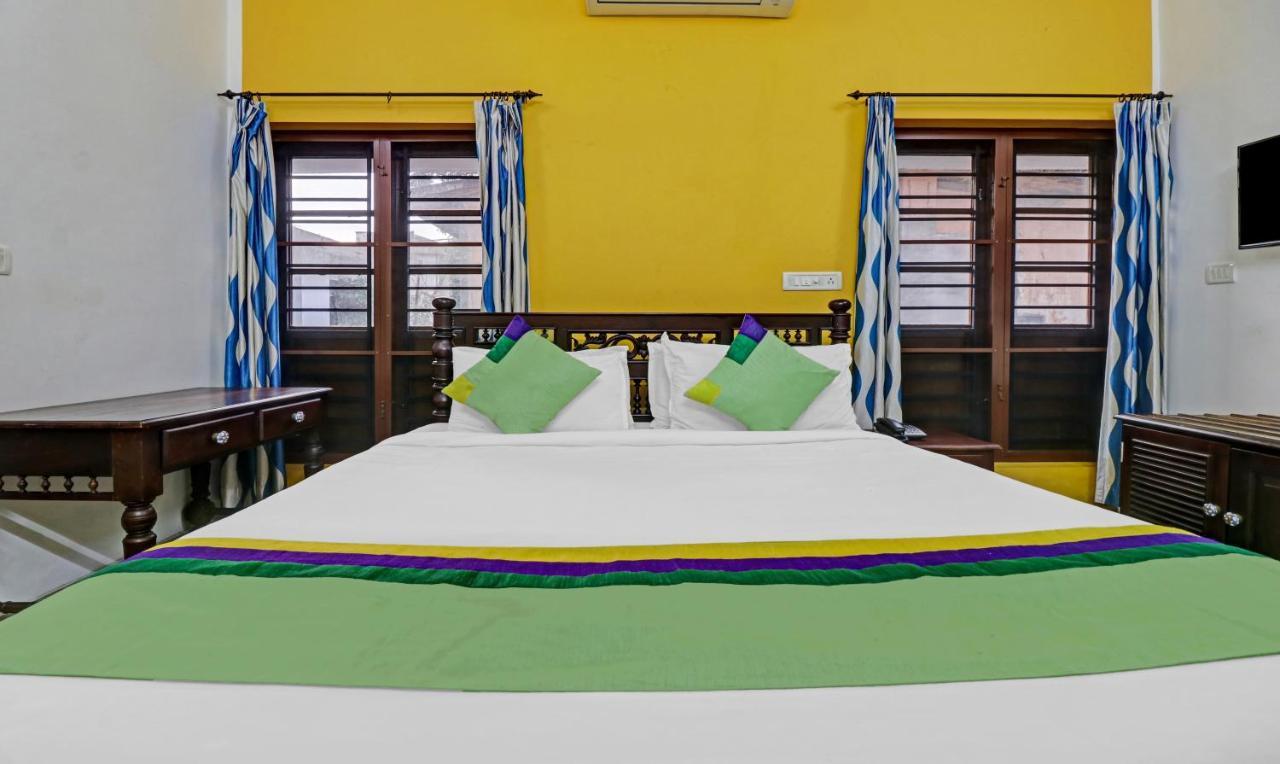 Treebo Backpackers Inn Kochi Ngoại thất bức ảnh