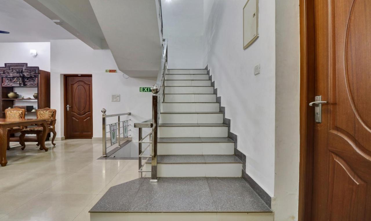 Treebo Backpackers Inn Kochi Ngoại thất bức ảnh