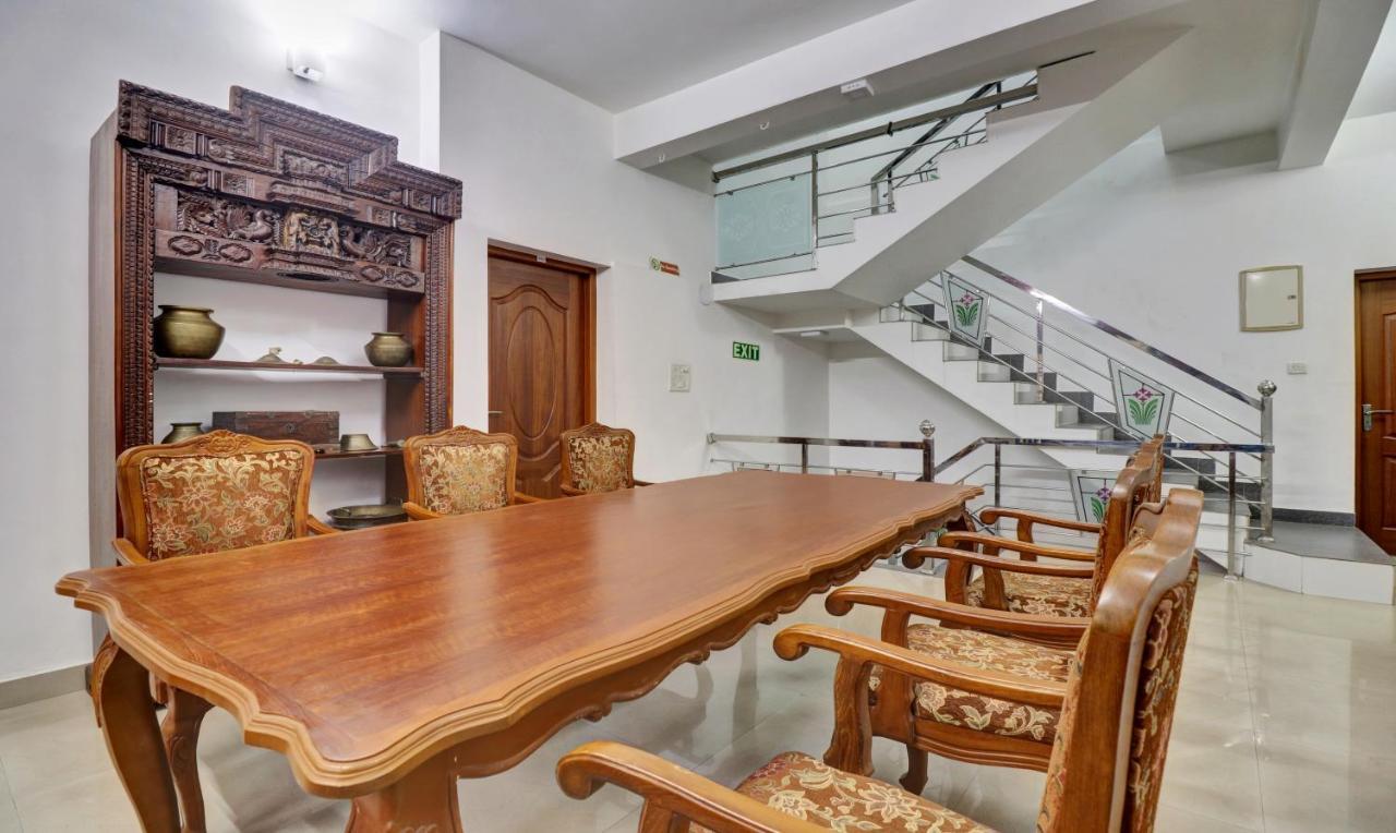 Treebo Backpackers Inn Kochi Ngoại thất bức ảnh